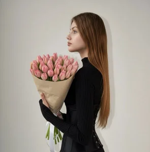 LinaFlamie Public Pic 3