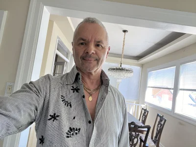 hotdadbod I clean up nicely. Not always naked lol Pic 4