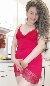 Marlan_Vagner Red dress and pink pyjama Poză 5