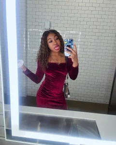 fijiipornboxx's photo