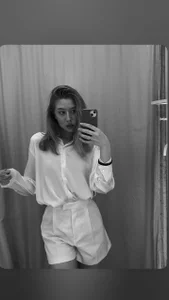 EthalBeeson Public Pic