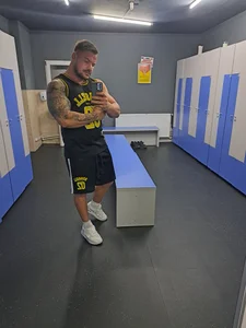 Gym de musclemonster31  7 Imagens