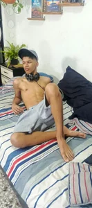 Tommy Public 😎😛 de Interracial_Snow_Bunny  8 Imagens