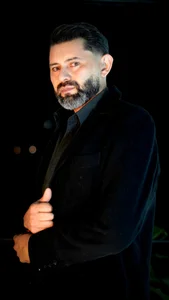 Gentleman🀄 od Markus_Amaru  7 snímek
