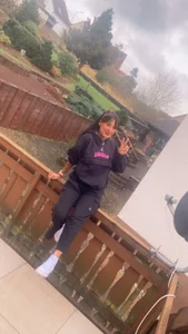 emily_rivas_のA bit of me ❤️‍🔥の 7枚の写真