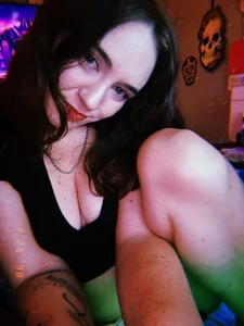 Public de goddessmissmia  6 photos