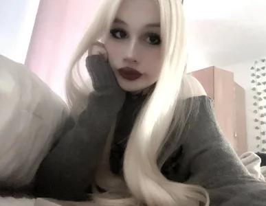 Public de your_little_eva  4 Imagens