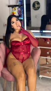 LeagueOfLovers VERO Fotka