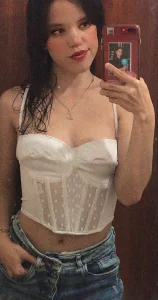 LindaWalker_ Public Pic 5