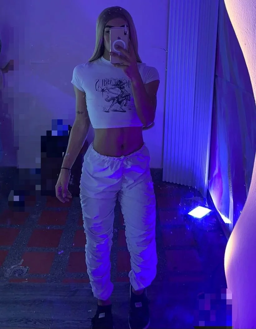 Vicky_and_Cataleya 님의 트렌드 중인 사진  4895개