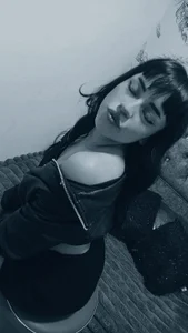 Queen_Rousee Public Immagine  5