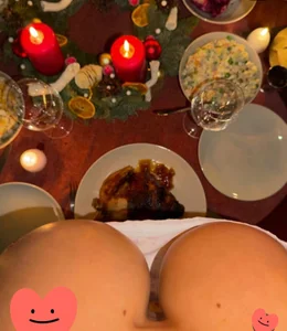 juliahayessxx happy new year Pic 5