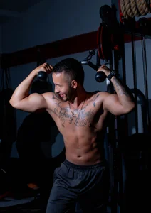 jacob_cyclist gym รูป  3