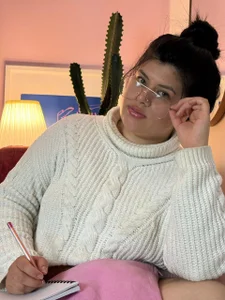 adhara-walk READING A BOOK صورة واحدة|adhara-walk READING A BOOK صورتان|adhara-walk READING A BOOK  8 صور|adhara-walk READING A BOOK  8 صورة