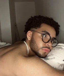 Andre_Cole Public Pic 3