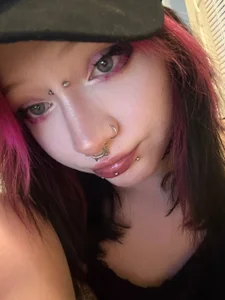 KarinaAeris Public Pic 4