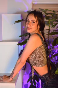 Mariam_Lopez__ Look Me Baby Poză 2