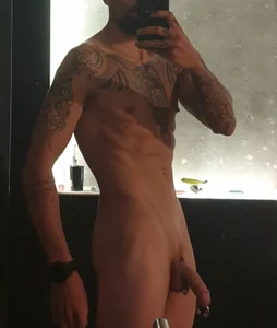 Prinzalbert7@xh Public Foto