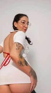 Melinerd Naughty nurse Pic