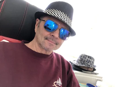 hotdadbod Blue Hat/Blue Sunglasses-You All Liked It! Foto 2