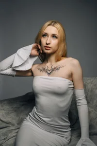 Emma_Willson Lady Poză 9