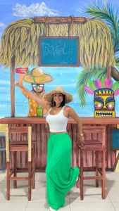 almaa_18 Public Pic 4