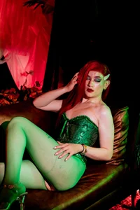 Victoria_Hiills 🎃👄💚 Halloween: Poison Ivy Style💚👄🎃 Kuva 3