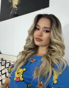 Zdjęcia JessyeBlake Look At This: 