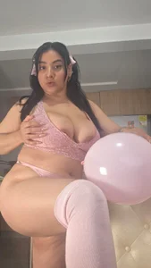 rosebigboobsの😈💋I am sweet and fiery, come and meet the two versions of my love😈💋の 5枚の写真