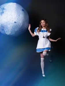 FollowLovee Down the rabbit hole and into my world… 사진 5