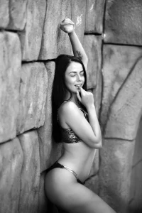 MiaGoldX Bound for your pleasure Pic