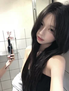 gigi_UwU_'s XXX Nude Photo 4