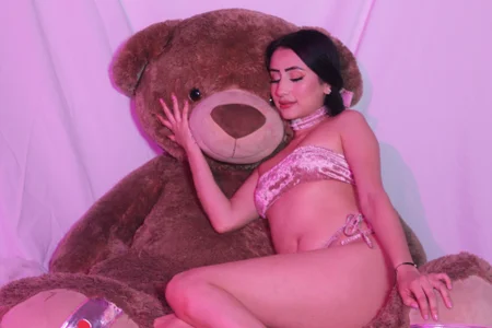 Profanared_ Velvet & Kisses 💄💗 Poză