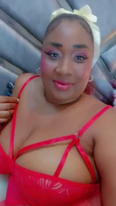 sofi_hill your sexy milf! Pic 3