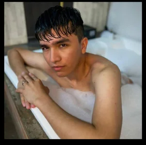 benji_hoter In the tub รูป  2