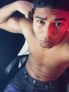 jaxrider_ Selfies in the house Pic 5