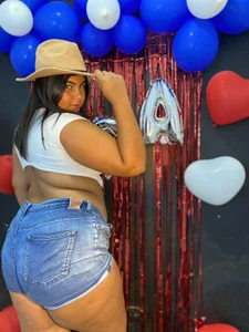 JOCELYN_SANTANA1: July 4th ( 2 фото)