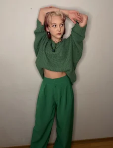 LilySalmond Public Foto 4