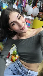 Zoe_Wolf: Public ( 6 фото)