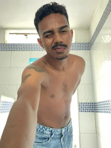 ... od TinyStarz  2 snímek