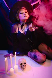 jinxv_nuss My favorite date of the year 👻🎃🦇🕯️ Pic 3