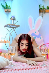 Mia-Monroe Happy Easter Sunday, darling! 😍🥚 圖片