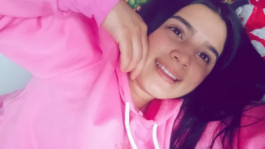 Zdjęcia kaylaa_sex MY PRETTY FACE TO RECEIVE YOUR MILK🤪: 