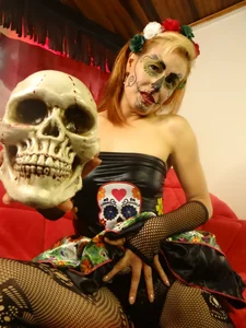 body hot de yasmin_goldenst  6 Imagens