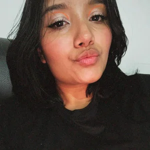 HannahMontgomery Selfies Pic 3