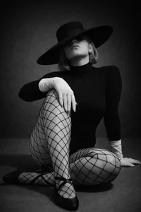 Natalia_Montoya kullanıcısının Geometry of desire albümü -  5 fotoğraf