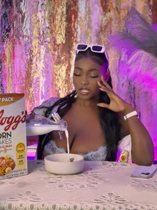 SavannahStorm 🌙 “𝐓𝐡𝐞 𝐜𝐡𝐚𝐫𝐦 𝐨𝐟 𝐬𝐢𝐦𝐩𝐥𝐢𝐜𝐢𝐭𝐲”🌙 Immagine 