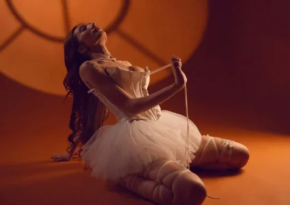 SiennaSyn Public Pic