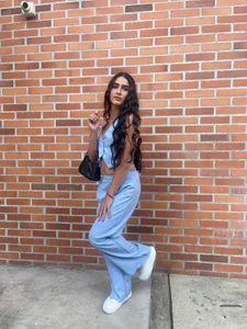 lola_diez Public Pic 3