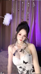 Qianyi1212 Public Hình 3